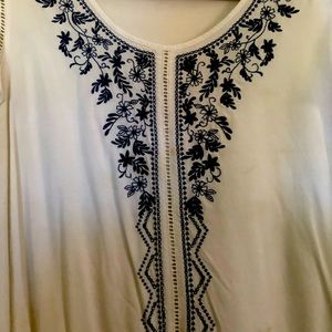 Soft and sweet pattern- comfy fashion tee